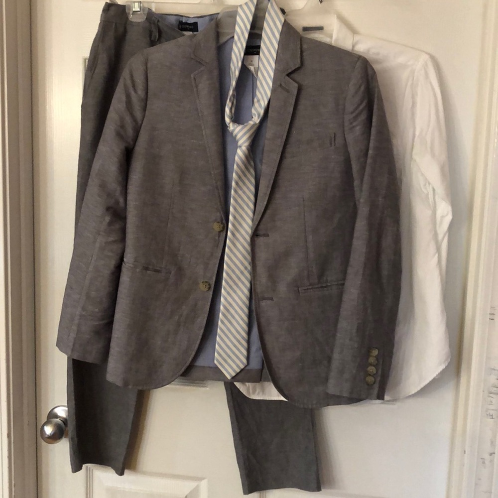 Crewcuts boys linen suit, size 12 / 14